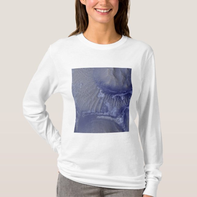 Noctis Labyrinthus formation in Mars T-Shirt (Vorderseite)