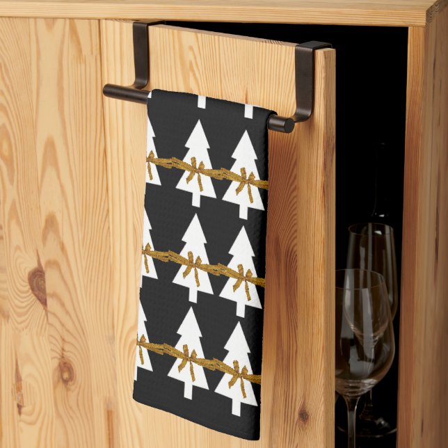 Noël Arbres blancs Vaches Serviettes de cuisine No (Pliage en tiers)