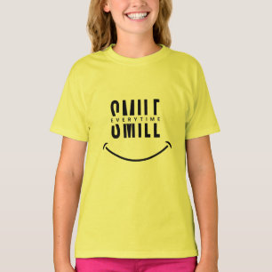 Noir Et Blanc Souriez Drôle Chaque Fois T-shirt