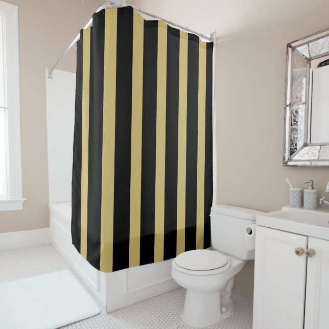 Noir et rideau en douche de rayures d'or (En situation)
