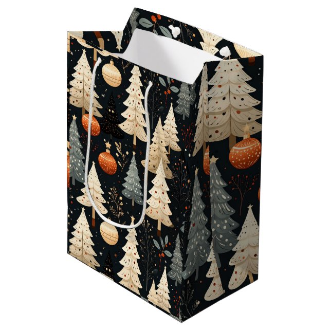 Noir Noël tree Mittlere Geschenktüte (Vorderseite Schrägansicht)