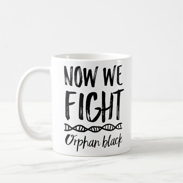 Noir orphelin maintenant nous combattons la tasse (Gauche)