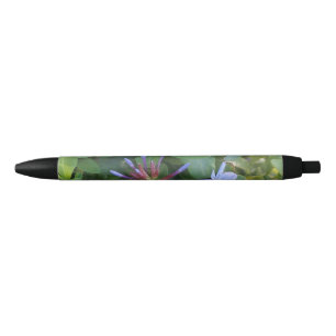 Noir stylo avec fleur violet clair/bleu