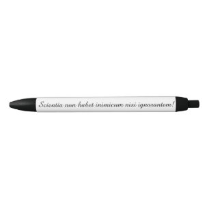 Noir Stylo avec le proverbe latin (la connaissance n'a