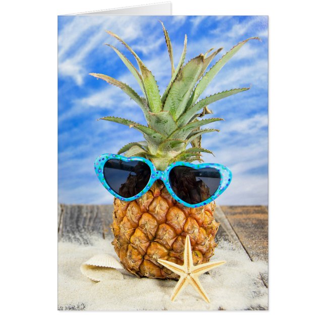 Nom Ananas du jour portant des lunettes de soleil  (Devant)