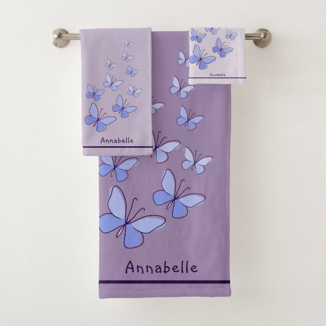 Nom Bleu Papillon Doodle Kaleidoscope Lavande (En situation)