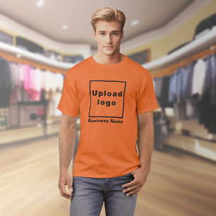 Nom commercial et logo sur T-shirt couleur orange