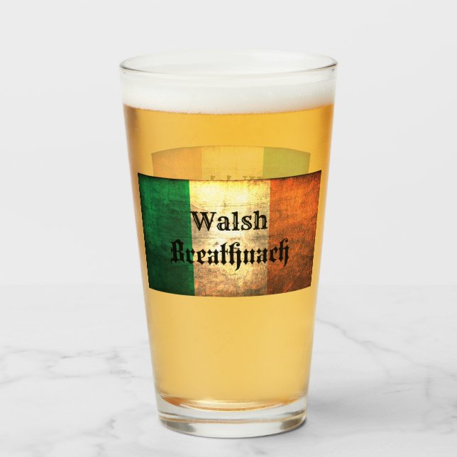 Nom de famille Walsh sur verre drapeau irlandais (Devant (rempli))