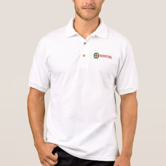 nom d'hôpital sur la poche de T-shirt pour les