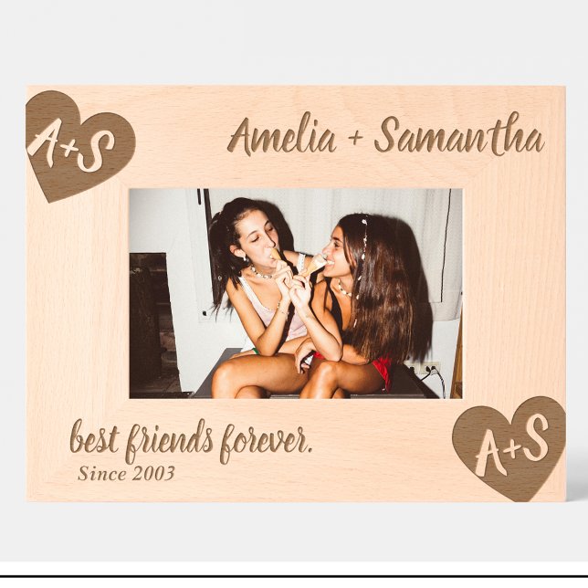 Nom du monogramme Amis Cadre bois personnalisé (Créateur téléchargé)