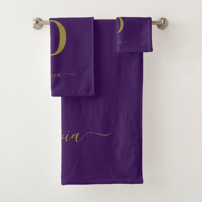 Nom Du Script Monogramme Personnalisé Purple Et Or (En situation)