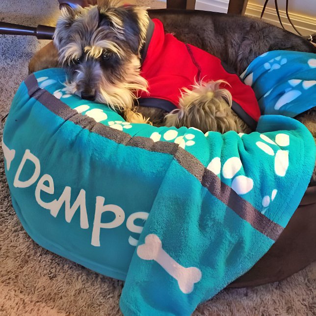 Nom et os des pattes de couverture de chien person (Personalized dog blanket - cozy, super durable and designed to be loved by your pup!)