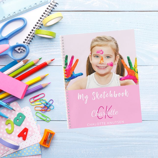 Nom monogramme rose du carnet de croquis (Créateur téléchargé)