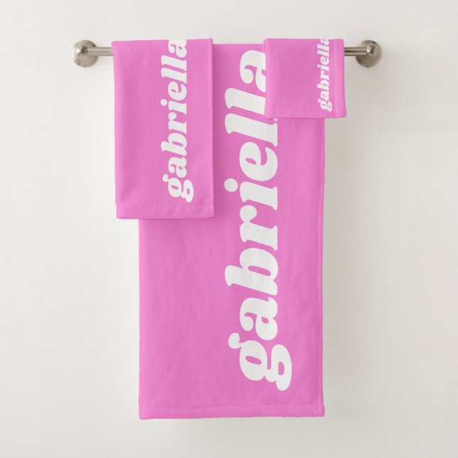 Nom personnalisé de la typographie rétro | Rose cl (En situation)