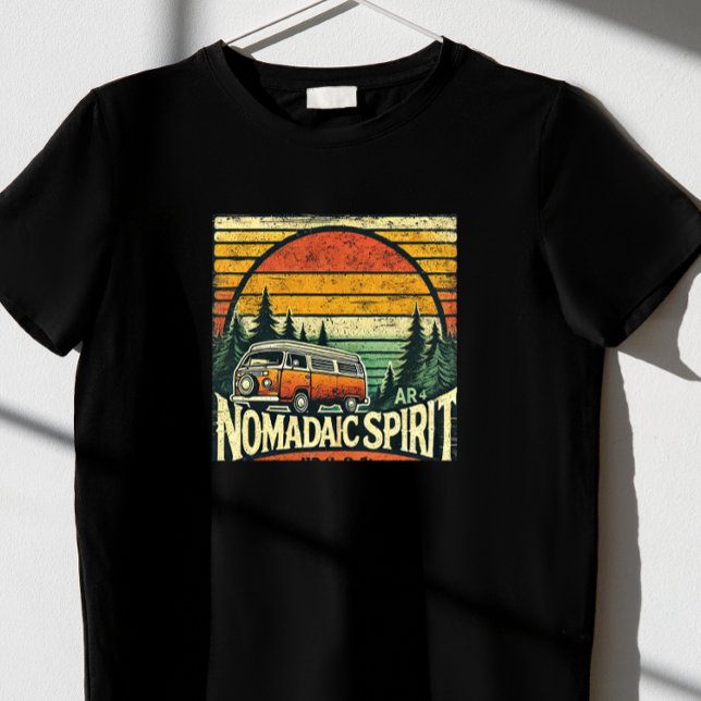 Nomadischer Geist T-Shirt (Von Creator hochgeladen)