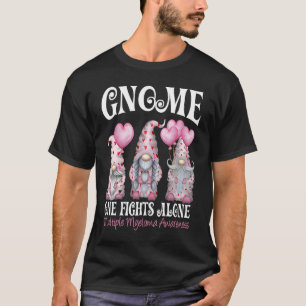 Nome One kämpft allein mit burgundischem Multiples T-Shirt