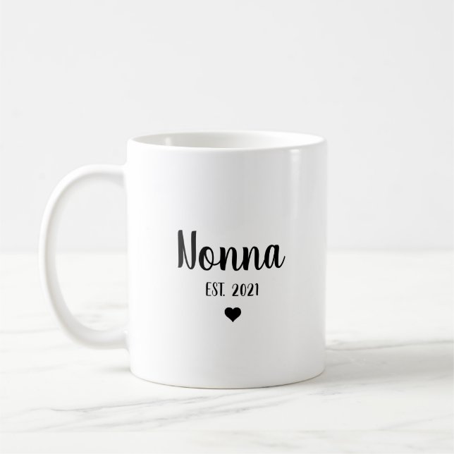 Nonna Grandma Pregnancy Ankündigung Baby Reveal Kaffeetasse (Links)