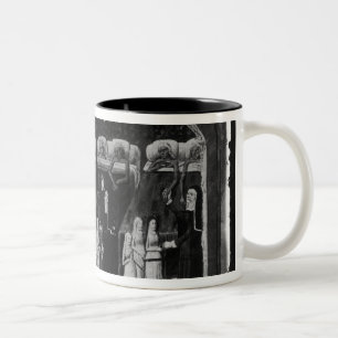 Nonnen, die den Kranken im Hotel Dieu neigen Zweifarbige Tasse