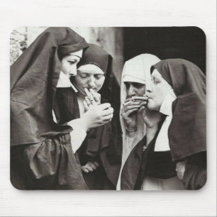 Nonnen Mousepad