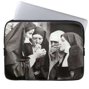 Nonnen Rauchen Vintage Fotografie Laptopschutzhülle