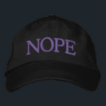 NOPE Funny Grumpy Bestickte Baseballkappe<br><div class="desc">Müde von Leuten, die dich für einen "Gefallen" gefragt haben? Sich mit albernen Fragen oder Problemen unterbrechen lassen? Oder einfach gemacht... alles? Tragen Sie diese bestickte Kappe, die deutlich Staaten, wie Sie sich fühlen und Sets persönliche Boudarien. LOL Die Stickerei ist derzeit "Steel" grau. (Sie können die Farbe anpassen, indem...</div>