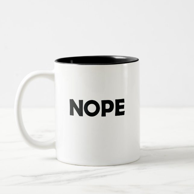 NOPE ZWEIFARBIGE TASSE (Links)