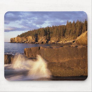Nordamerika, USA, ME, die felsige Maine-Küste. Mousepad