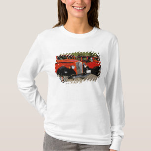 Nordamerika, USA, Montana. Klassischer Ford von 19 T-Shirt