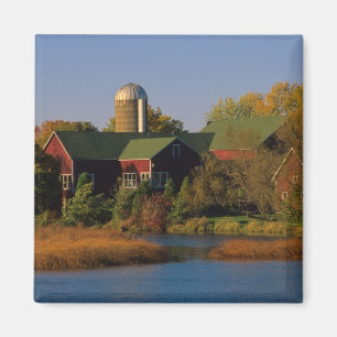 Nordamerika, USA, Wisconsin. Rote Scheune in Magnet
