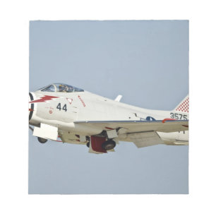Nordamerikanischer Marine FJ2 Fury Düsenjäger im F Notizblock