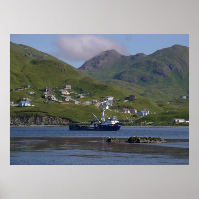 Nordic Mariner, Crab Boat im niederländischen Hafe Poster (Vorne)
