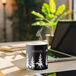 Nordisches Hygge mit waldreichen Silhouetten Schwa Kaffeetasse