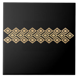Nordisches Muster in Gold auf schwarz Fliese