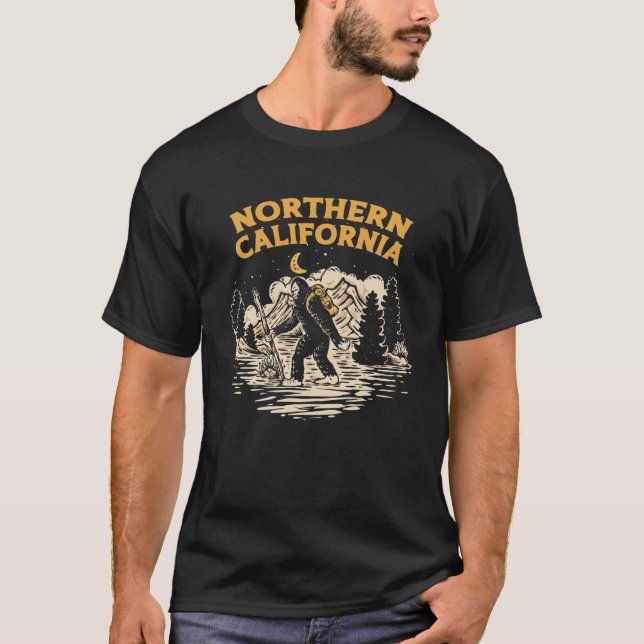 Nordkalifornien Wandern Bigfoot Night Mountains T-Shirt (Vorderseite)