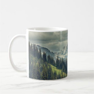 Nordkaskade: Majestic Mountain Peak. Kaffeetasse