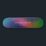 Nordlichter Skateboard<br><div class="desc">Ein farbenfroher Hintergrund der Northern Lights wird durch ein kalligrafisches Ahornblatt-Design mit durchgestrichenen Vektorgrafiken geprägt. Es wird mit Kanada seit 1867 besetzt. Eine vollständig bearbeitbare Vorlage. Einfach bearbeitbar und personalisierbar.</div>