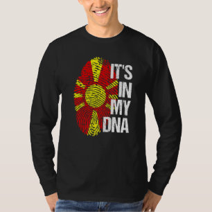 Nordmazedonien-Flagge Zuhause Herz Wurzeln Fingera T-Shirt