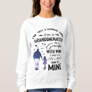 Normal Girl Großtochter Opa mit Flügelengel Sweatshirt