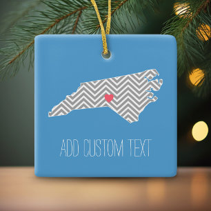 North Carolina Karte mit benutzerdefiniertem Herz  Keramikornament