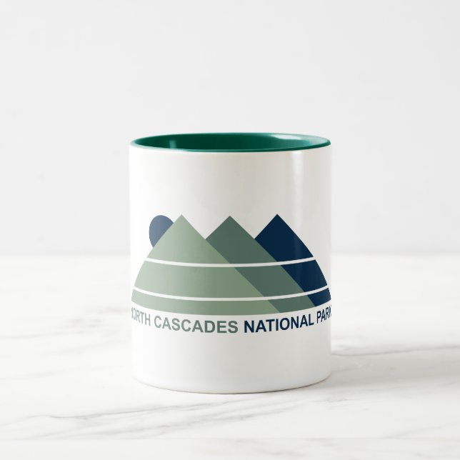 North Cascades Nationalpark Zweifarbige Tasse (Mittel)