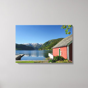 Norwegische Fjord Ansicht und Boathouse Leinwanddruck