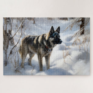 Norwegischer Elkhound lassen es Weihnachten schnei