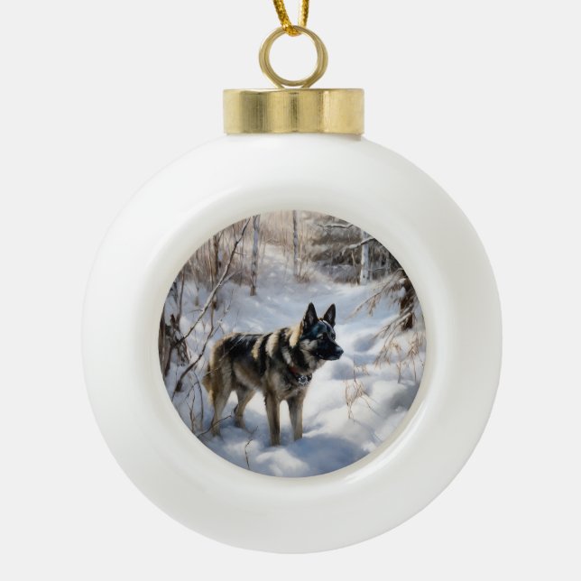 Norwegischer Elkhound lassen es Weihnachten schnei Keramik Kugel-Ornament (Vorderseite)