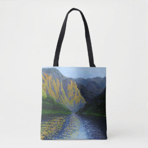 Norwegischer Fjord nähert sich Sonnenuntergang Tasche