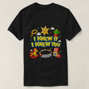 Nostalgisches Kindheitsspielzeug und Abenteuer mit T-Shirt