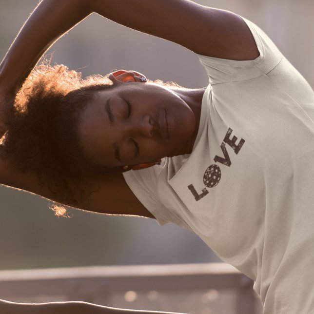 Not leidende Pickleball-LIEBE T-Shirt (Von Creator hochgeladen)