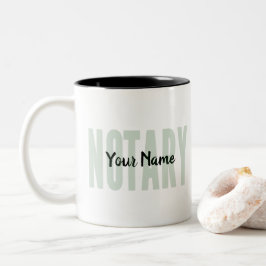Notary Public verblasste grüne große Schriftart an Zweifarbige Tasse
