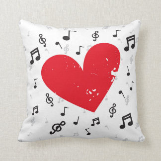 note de musique et coussin blanc grunge de coeur