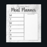Notepad für die wöchentliche Familienmahlzeit Notizblock<br><div class="desc">Personalisierter wöchentlicher Familienmahlplaner. Erstellen Sie einen individuellen Essenplaner für Ihre Familienküche. Platz zum Schreiben von Essensplänen für jeden Wochentag. Fügen Sie auch Lebensmittel und mehr zu den Einkaufslisten Veranstalter. Modernstes Schwarz-Weiß-Design und hübsche Kalligraphie-Skripte.</div>