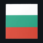 Notepad mit der Flagge Bulgariens Notizblock<br><div class="desc">Fügen Sie Ihrer Briefmarkensammlung eine Touch bulgarischen Stolzes mit unserem exklusiven Notizblock mit der Flagge Bulgariens hinzu! Dieses Notizblock ist mit viel Liebe zum Detail gestaltet und ist mehr als nur ein praktisches Element. Es ist ein Feiern des reichen bulgarischen Kulturerbes und des kulturellen Stolzes. Das elegante Design zeigt die...</div>